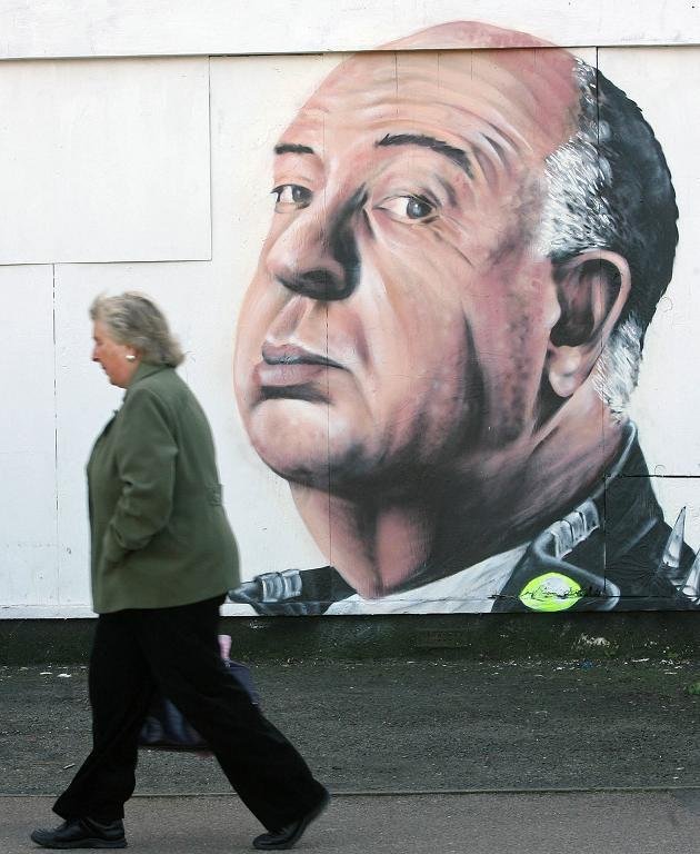 Graffiti art Alfred Hitchcock Vertigo_Leytonstone London_Pablo Outon_in progress